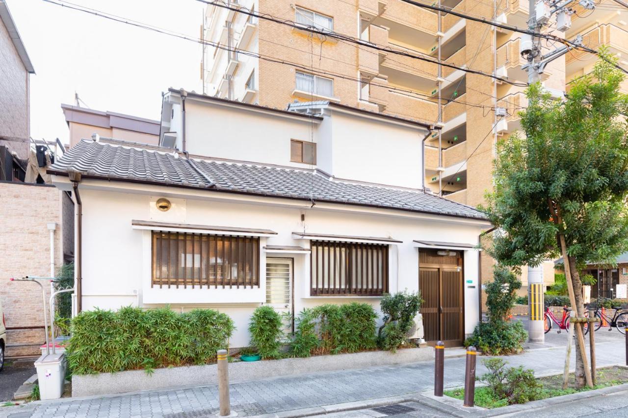 Family House Apartment Osaka Exterior photo